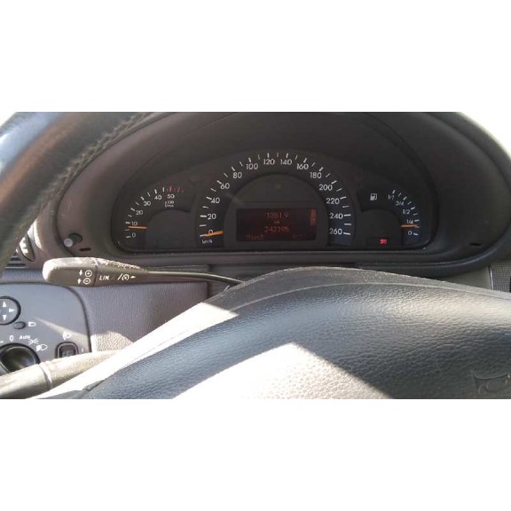 mercedes-benz clase c (w203) familiar del año 2002