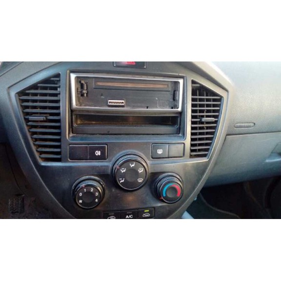 kia carens del año 2003