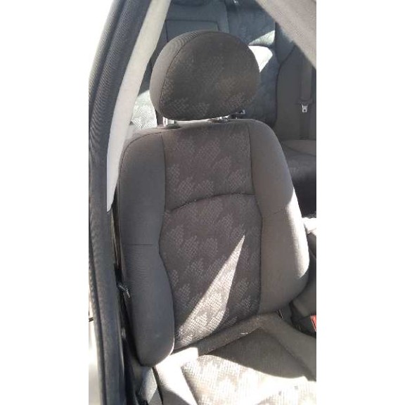 mercedes-benz clase c (w203) familiar del año 2002