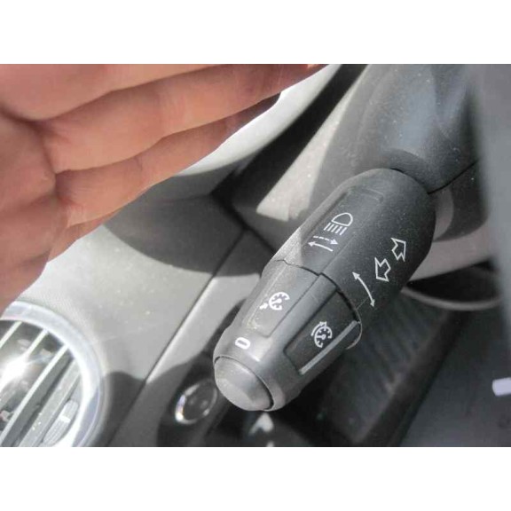 opel corsa d del año 2014