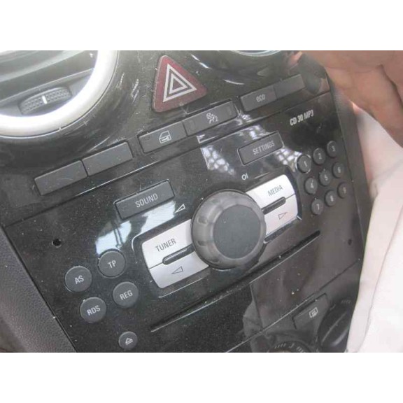 opel corsa d del año 2014