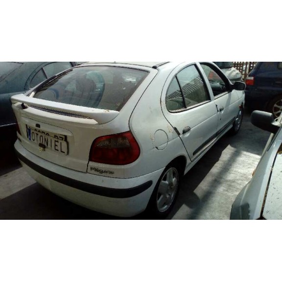 renault megane i fase 2 berlina (ba0) del año 1999