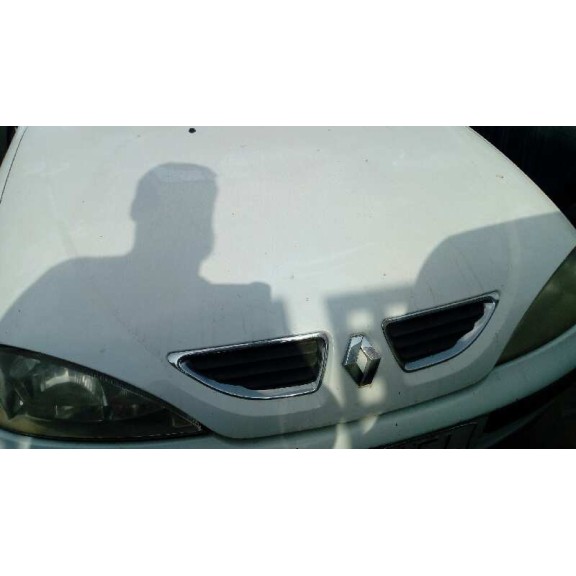 renault megane i fase 2 berlina (ba0) del año 1999