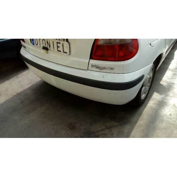 renault megane i fase 2 berlina (ba0) del año 1999