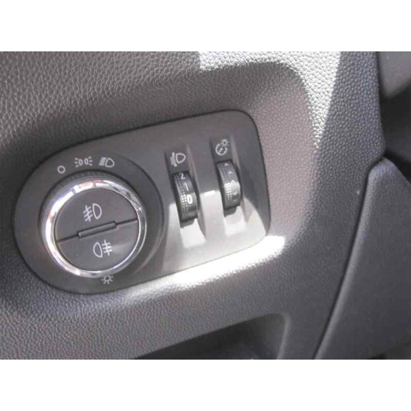 opel corsa d del año 2014