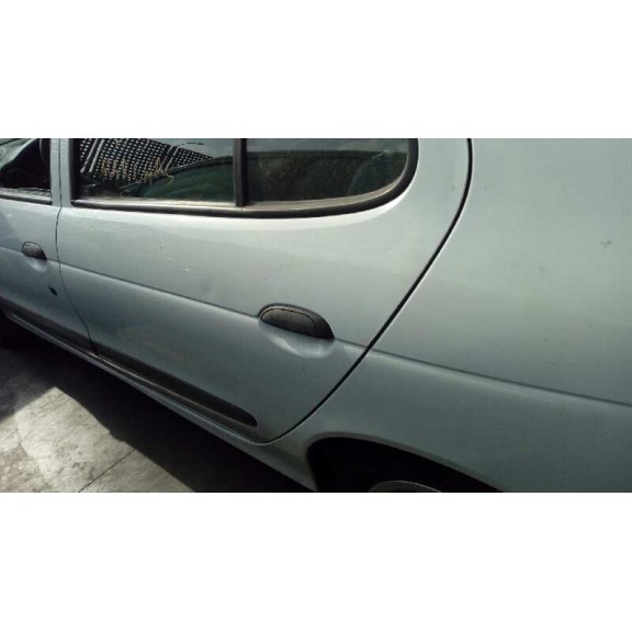 renault megane i fase 2 berlina (ba0) del año 1999