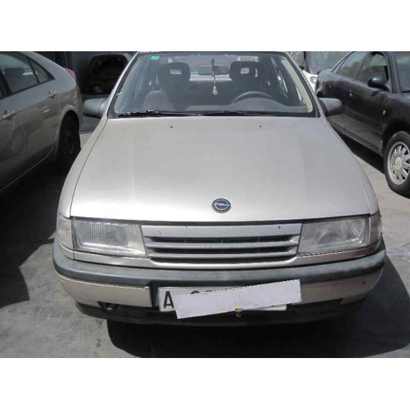 opel vectra a del año 1990