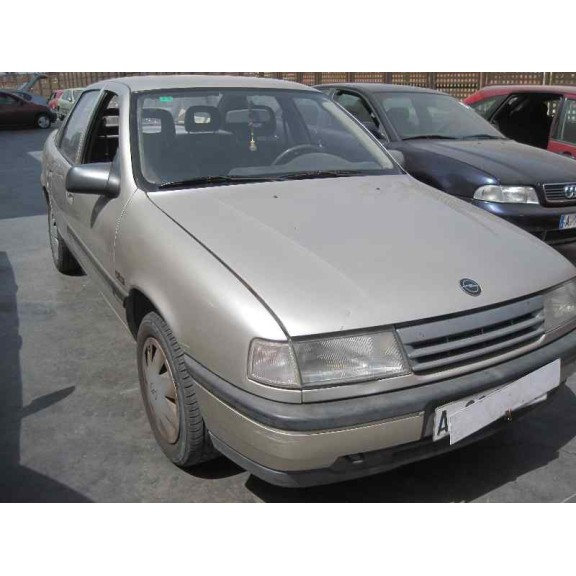 opel vectra a del año 1990