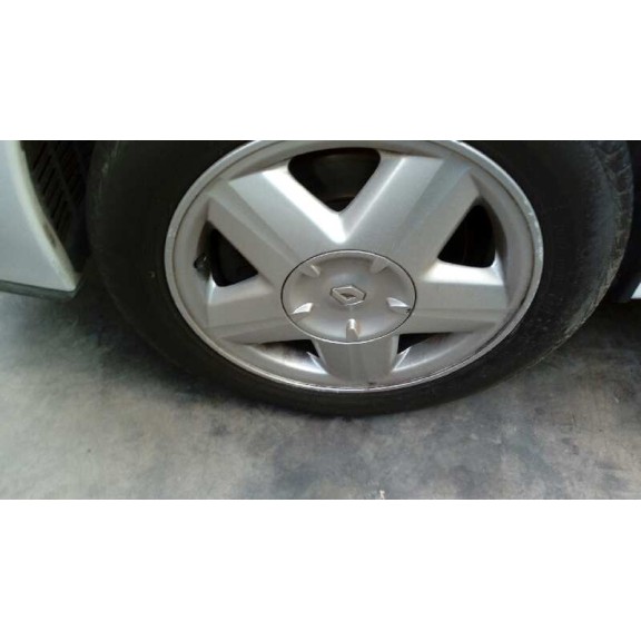 renault megane i fase 2 berlina (ba0) del año 1999