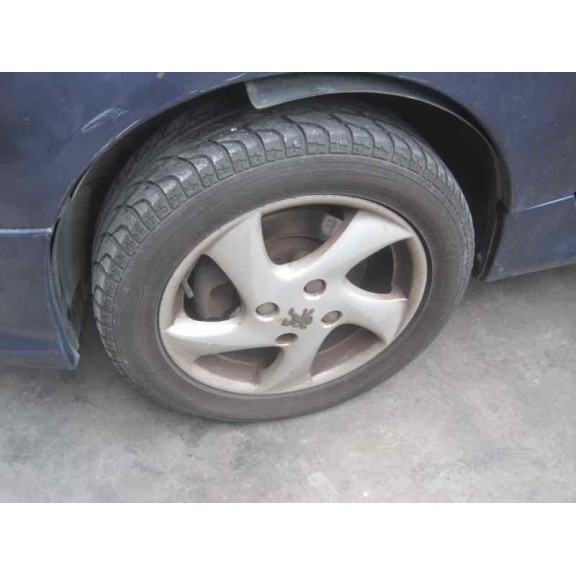 peugeot 206 berlina del año 2002