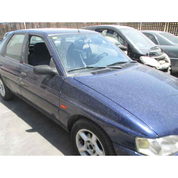 ford escort berlina/turnier del año 1999