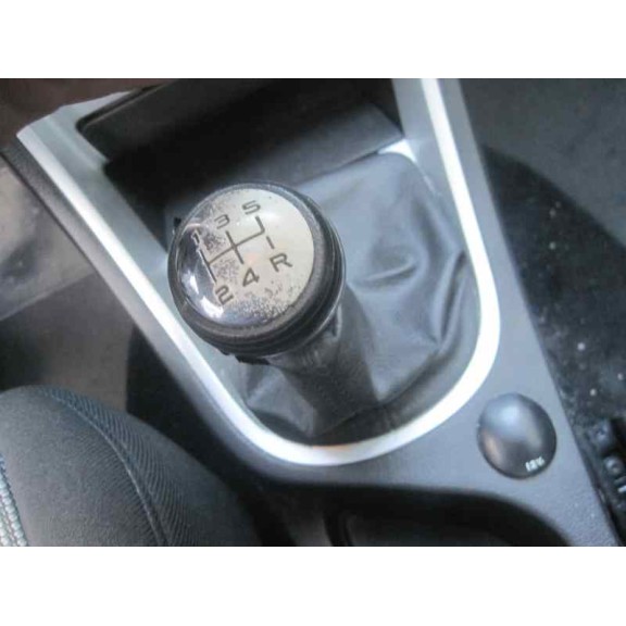 peugeot 307 berlina (s2) del año 2006