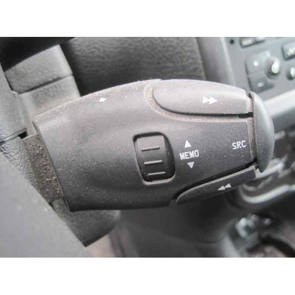 peugeot 206 berlina del año 2002