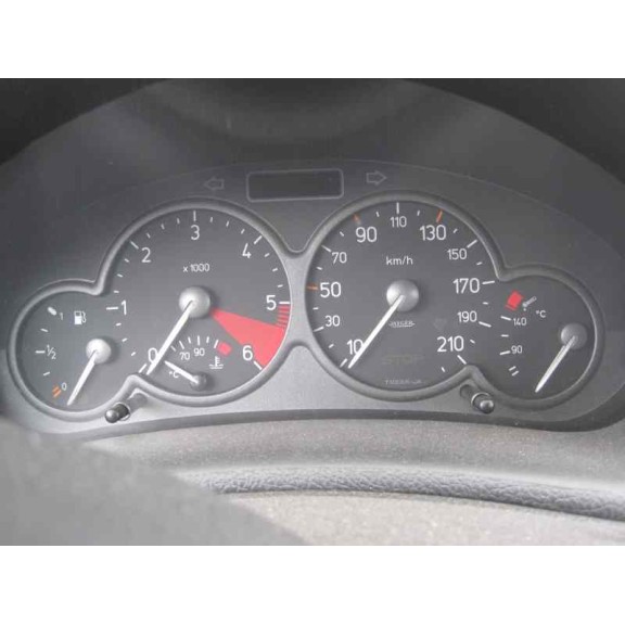 peugeot 206 berlina del año 2002