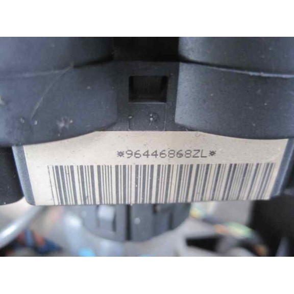 peugeot 206 berlina del año 2002