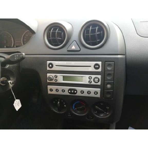 ford fiesta (cbk) del año 2005