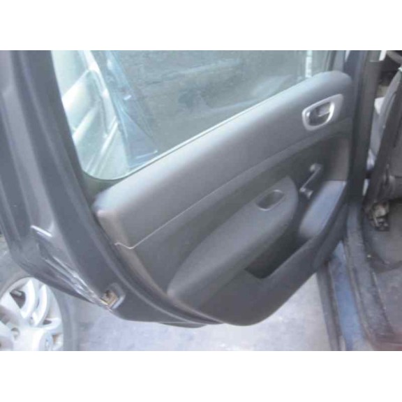 peugeot 307 berlina (s2) del año 2006