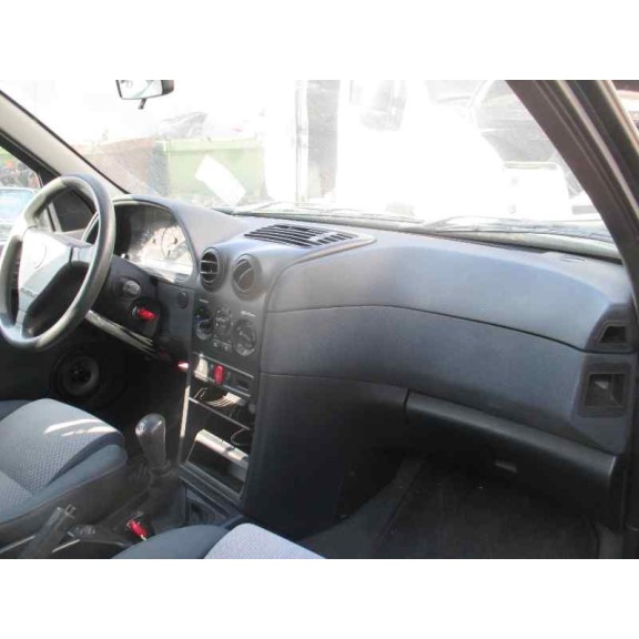 alfa romeo 146 del año 1997