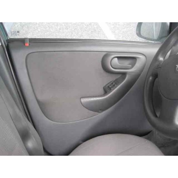 opel corsa c del año 2003