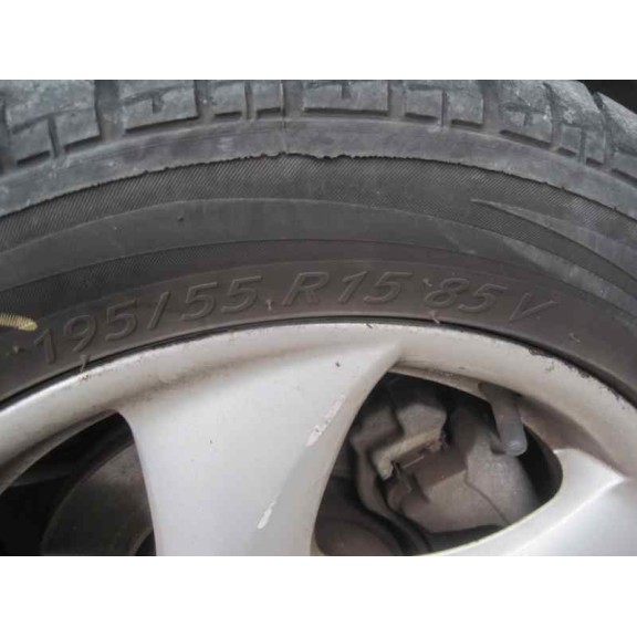 peugeot 206 berlina del año 2002