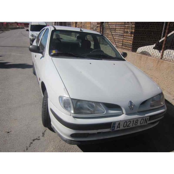 renault megane i classic (la0) del año 1998