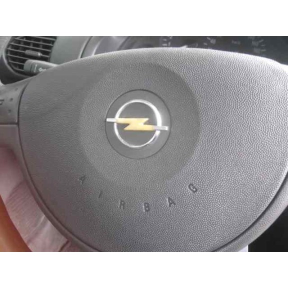 opel corsa c del año 2003