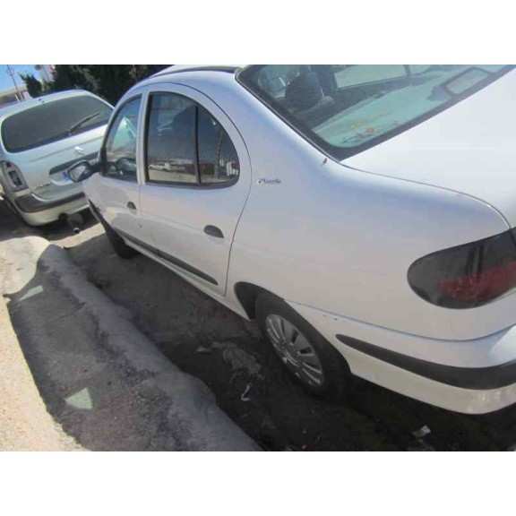 renault megane i classic (la0) del año 1998