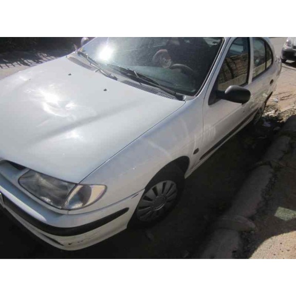 renault megane i classic (la0) del año 1998