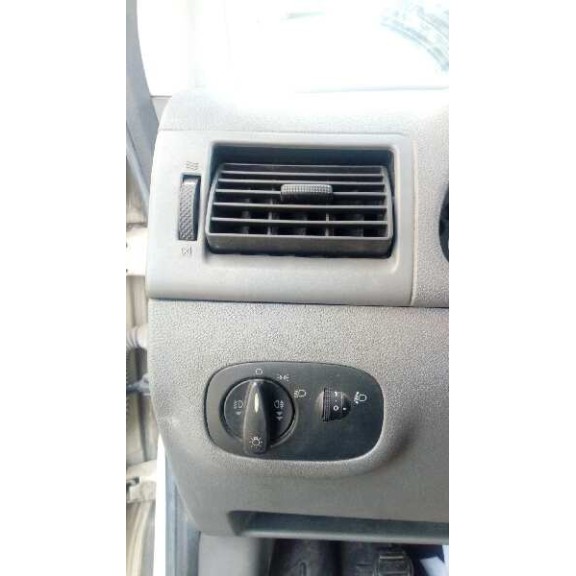 ford transit connect (tc7) del año 2006