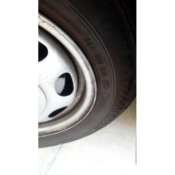 volkswagen polo berlina (6n1) del año 1997