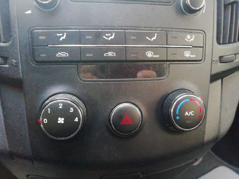 Recambio de mando calefaccion / aire acondicionado para hyundai i30 classic referencia OEM IAM   