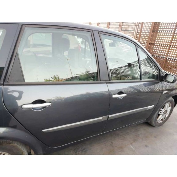 renault scenic ii del año 2004