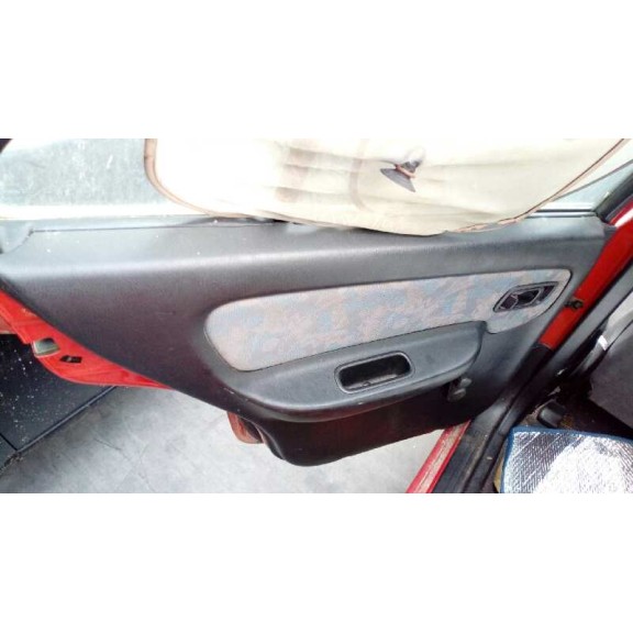 nissan almera (n15) del año 1998