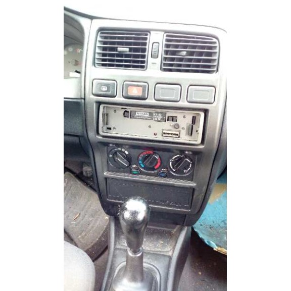 nissan almera (n15) del año 1998