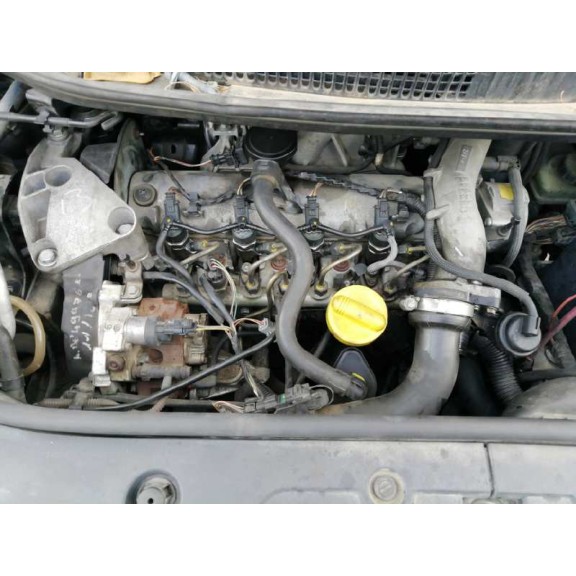 renault scenic ii del año 2004