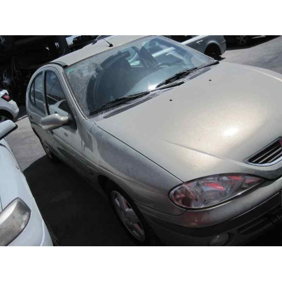 renault megane i fase 2 berlina (ba0) del año 2000