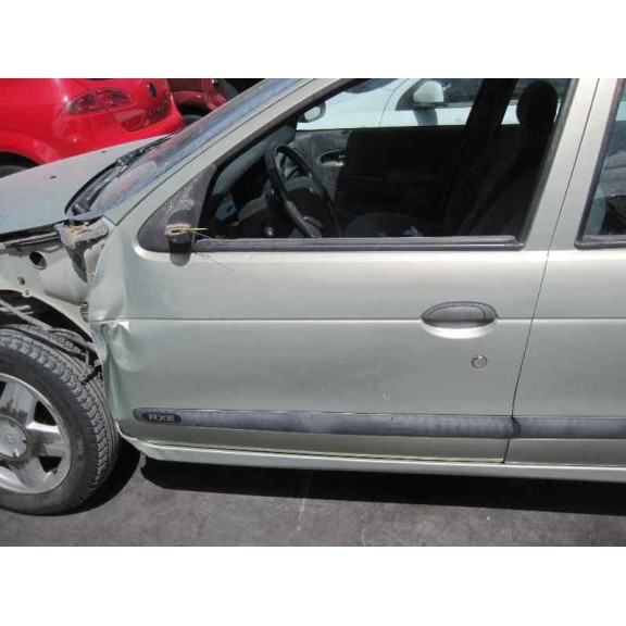 renault megane i fase 2 berlina (ba0) del año 2000