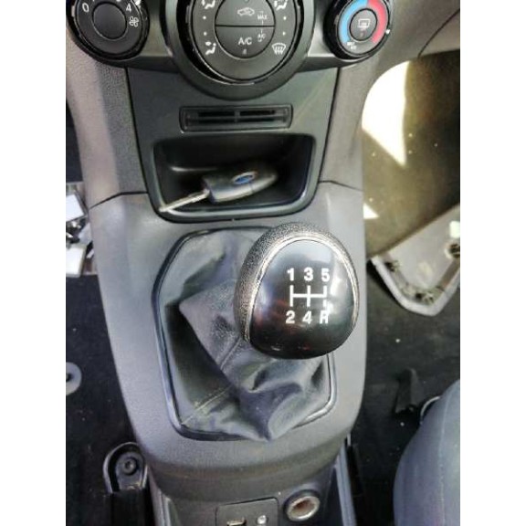 ford fiesta (ccn) del año 2016