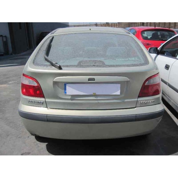 renault megane i fase 2 berlina (ba0) del año 2000