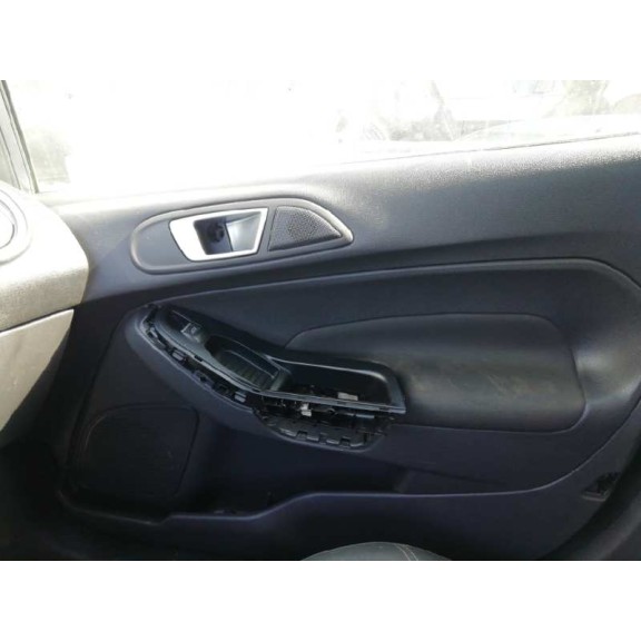 ford fiesta (ccn) del año 2016