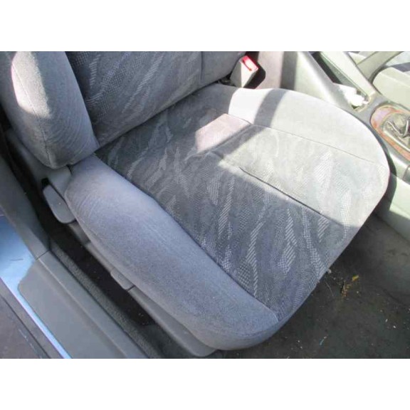 mitsubishi galant berlina (ea0) del año 1999