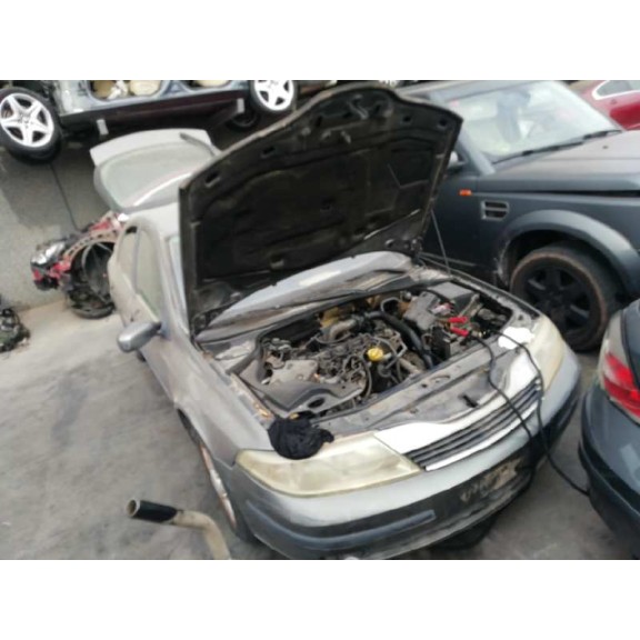 renault laguna ii (bg0) del año 2003