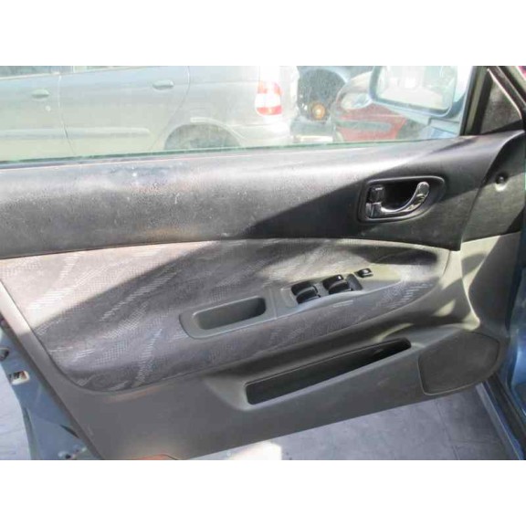 mitsubishi galant berlina (ea0) del año 1999