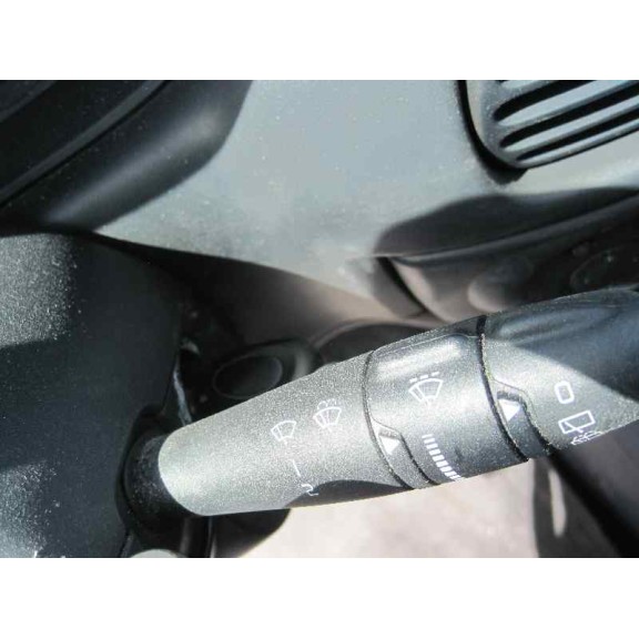 renault megane i fase 2 berlina (ba0) del año 2000