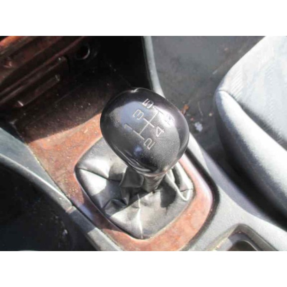 mitsubishi galant berlina (ea0) del año 1999