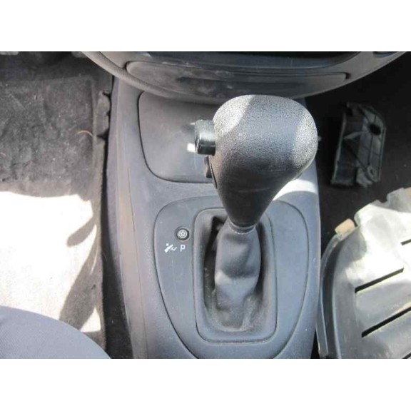 renault megane i fase 2 berlina (ba0) del año 2000