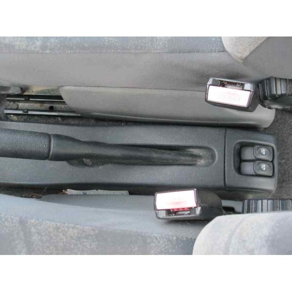 renault megane i fase 2 berlina (ba0) del año 2000