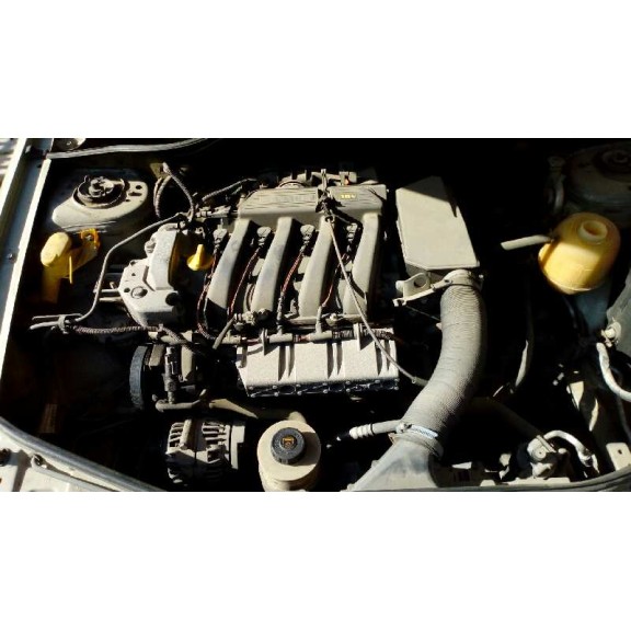 renault megane i fase 2 classic (la..) del año 2000