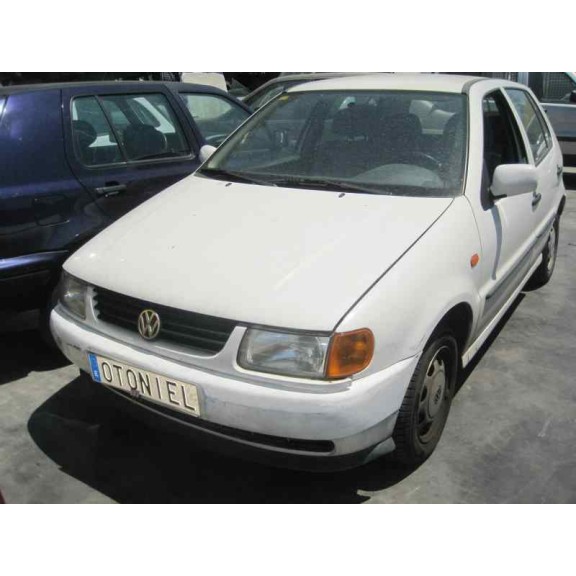 volkswagen polo berlina (6n1) del año 1995