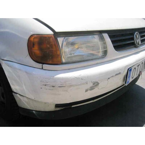 volkswagen polo berlina (6n1) del año 1995